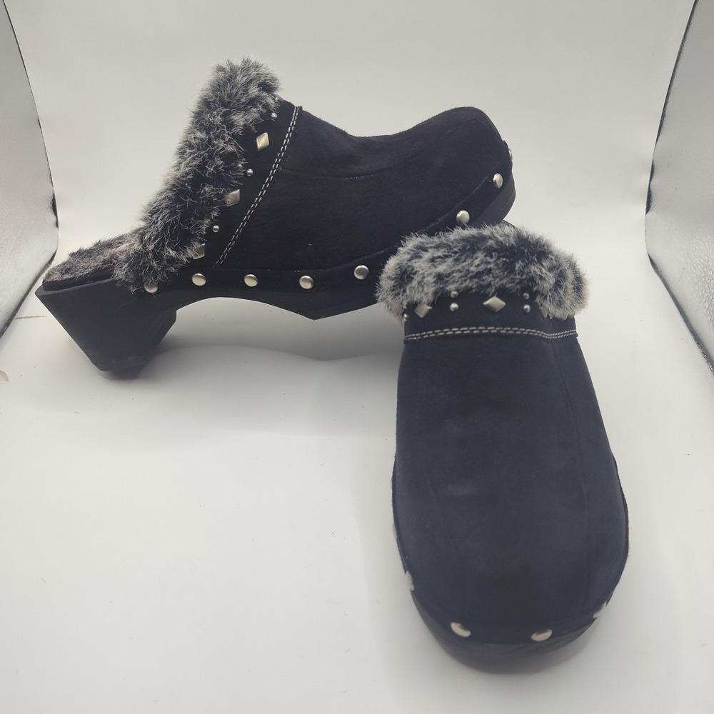 Vintage Y2K Black Clogs No Boundaries Size 5.5 Boho Lagenlook Studded Faux Fur